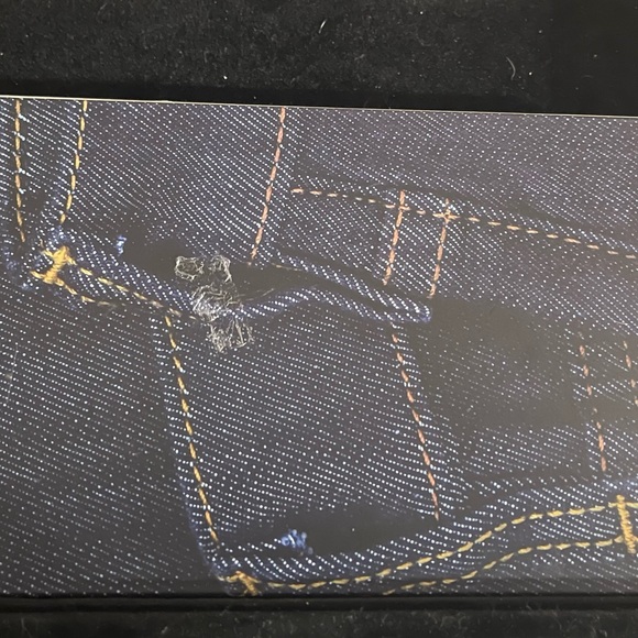 Ready To Wear New York DenimWear Makeup Collection Pallet - Picture 2 of 6